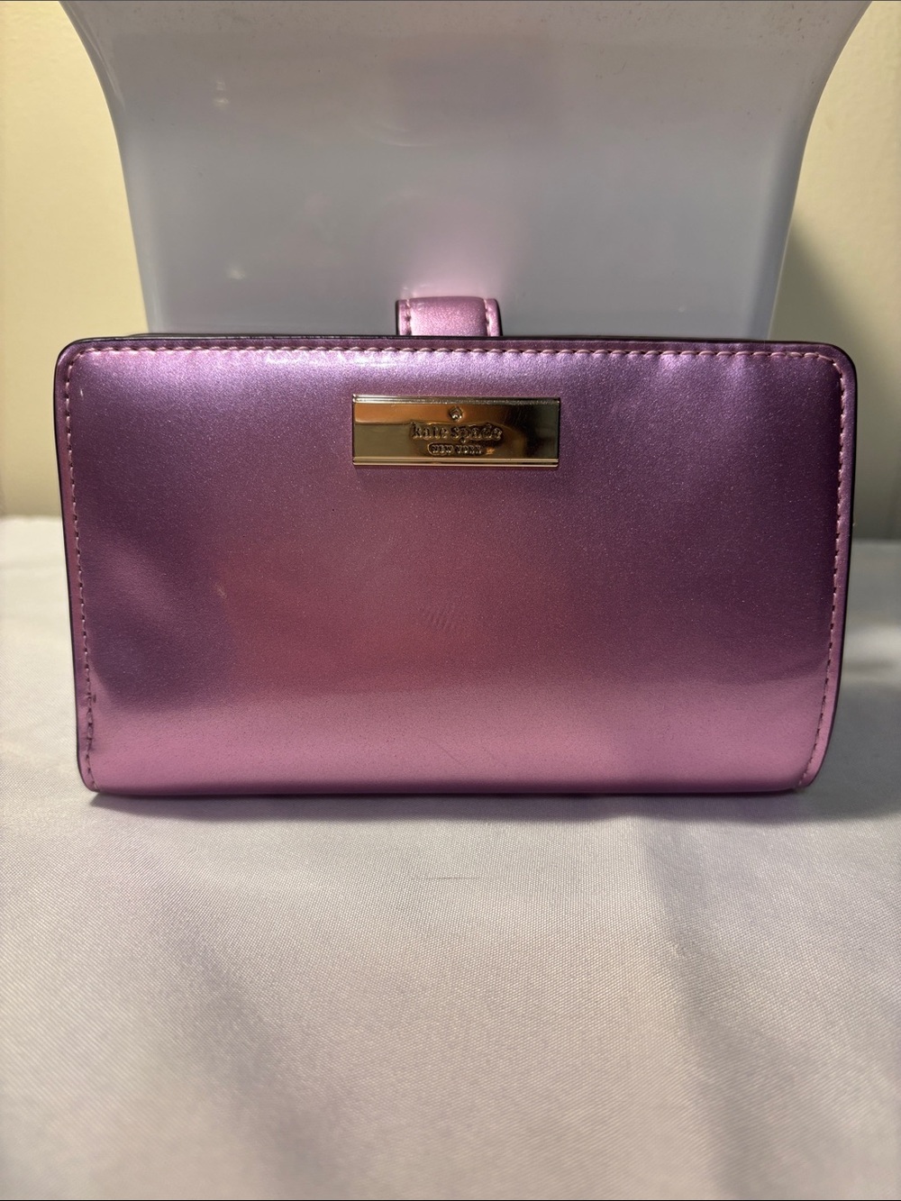 NWT Kate Spade Kenzie Boxed Medium Compact Wallet Quartz Pink Metallic